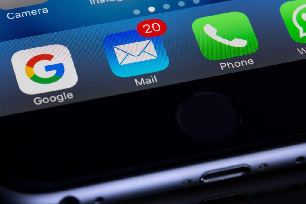Benefits of Fax to Email 1 Living in the digital age means you can benefit from getting fax directly to your email.