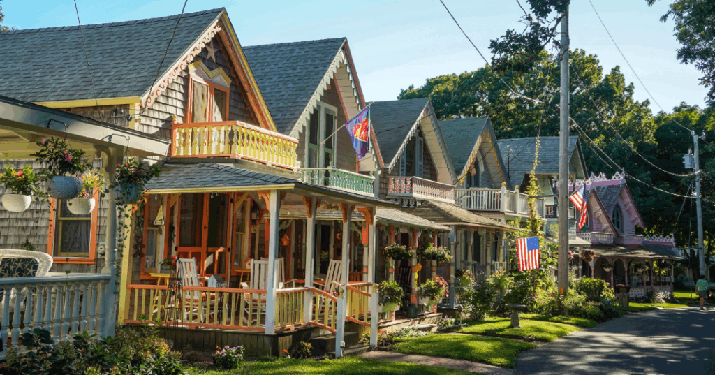 VoIP for Remote Teams: Top Features for a Productive New England Summer 2 New england voip providers